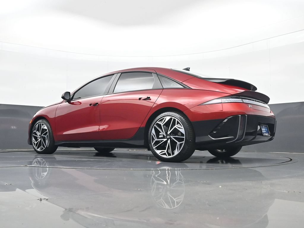Certified 2025 Hyundai Ioniq 6 SEL AWD/4WD image 28