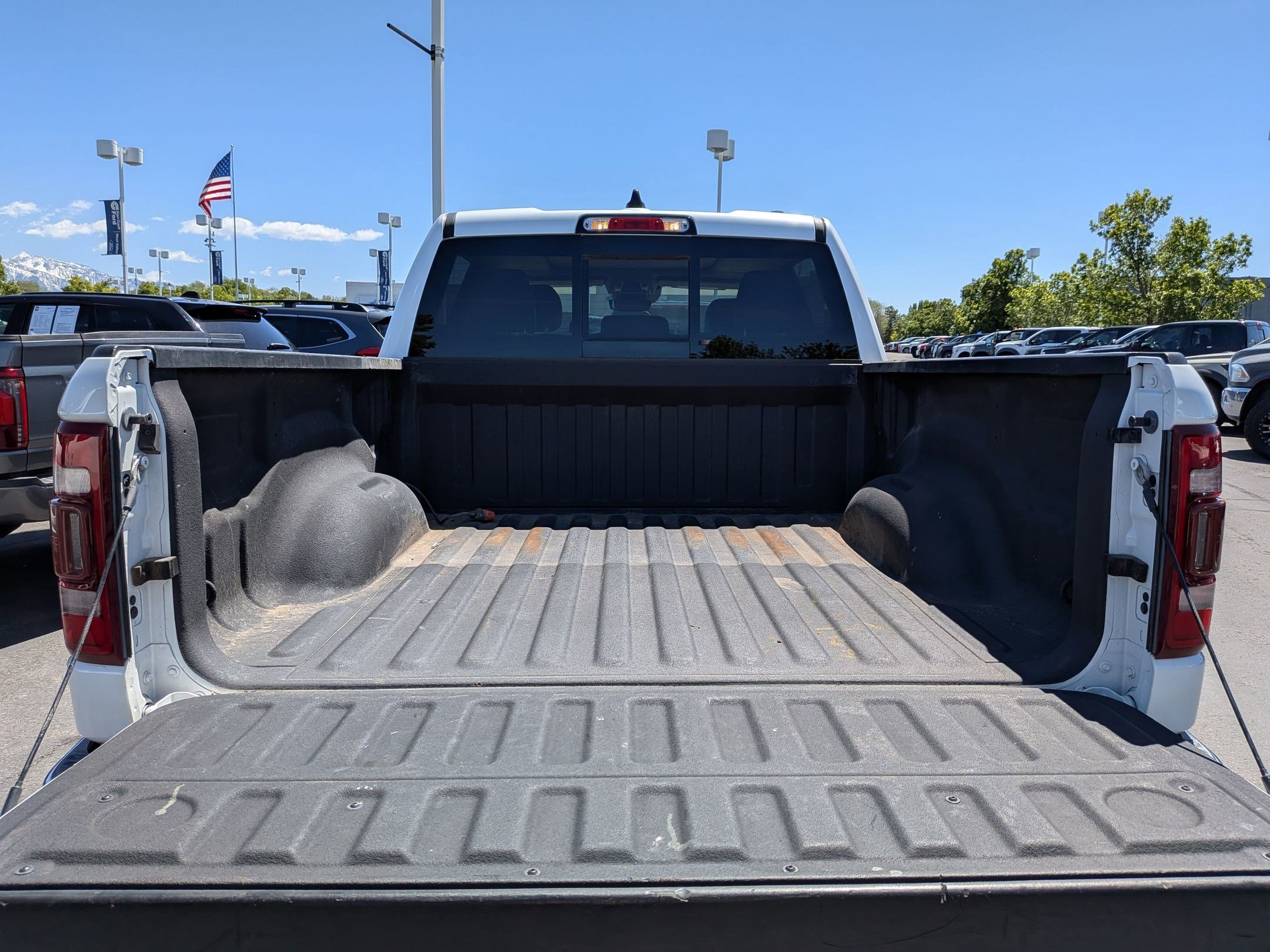 Used 2019 RAM 1500 Limited AWD/4WD image 31