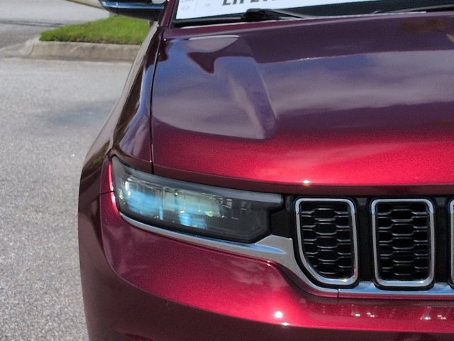 Used 2021 Jeep Grand Cherokee L Limited RWD image 11