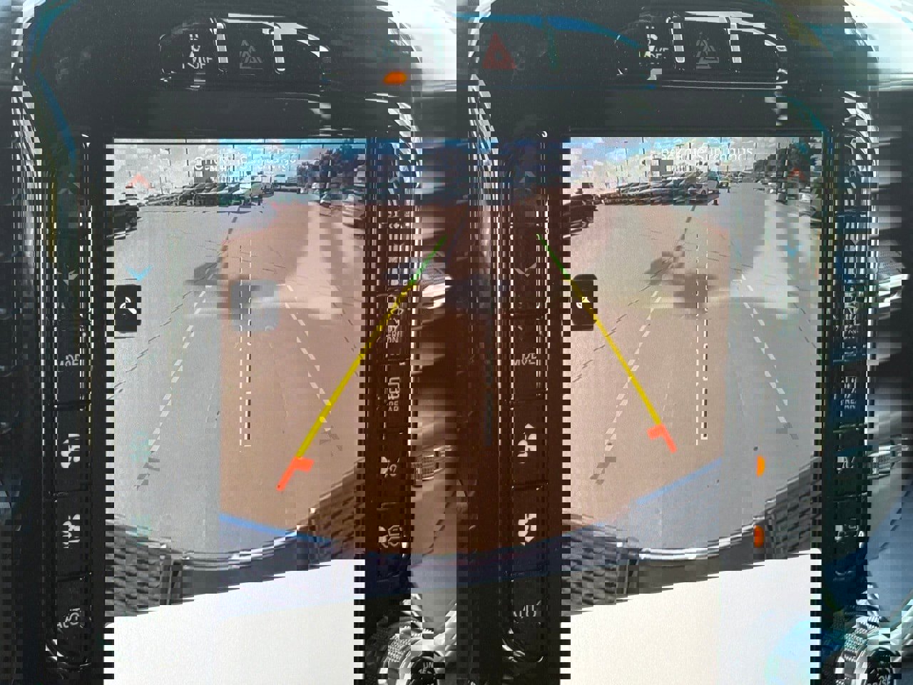 Used 2024 RAM 2500 Big Horn w/ Safety Group image 32