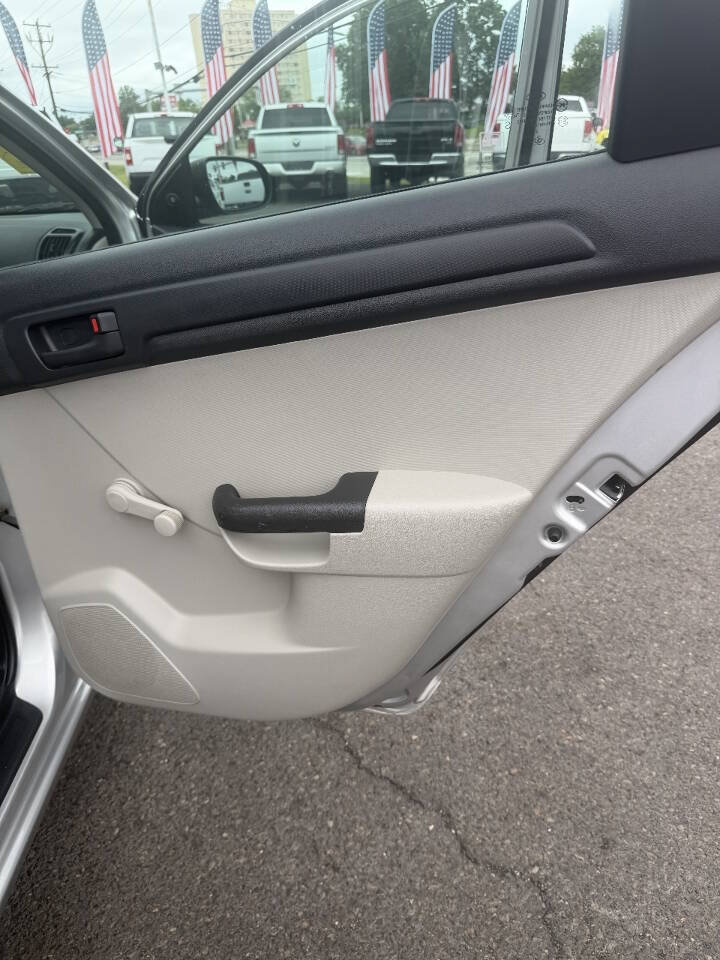 Used 2012 Kia Forte LX FWD image 16