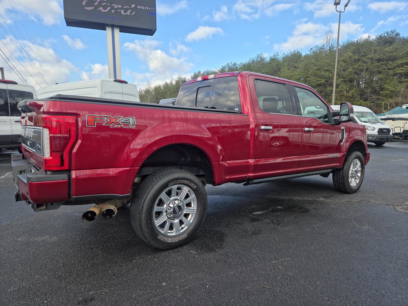 Used 2019 Ford F250 Limited image 3