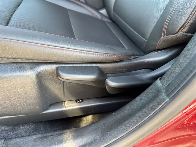 Used 2024 Chevrolet Trax RS image 18