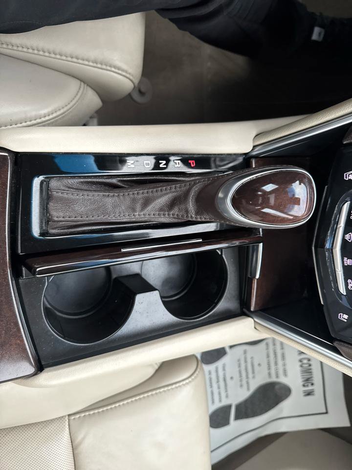 Used 2015 Cadillac XTS Luxury w/ Driver Awareness Package image 32