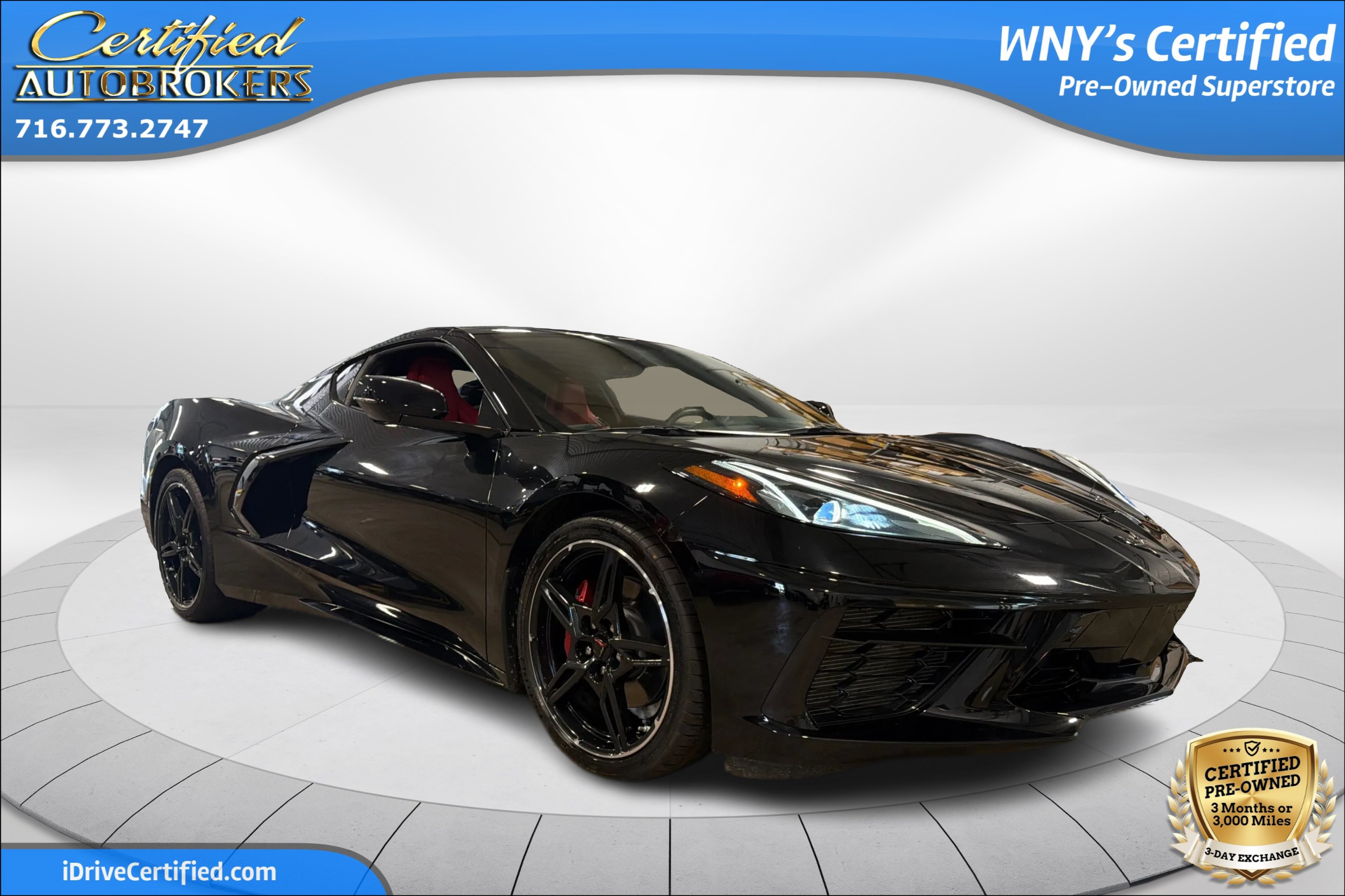 Used 2020 Chevrolet Corvette Stingray 2LT w/ 2LT Preferred Equipment Group RWD image 3