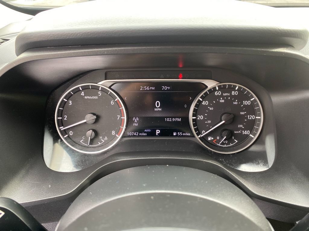 Used 2024 Nissan Rogue SV image 18