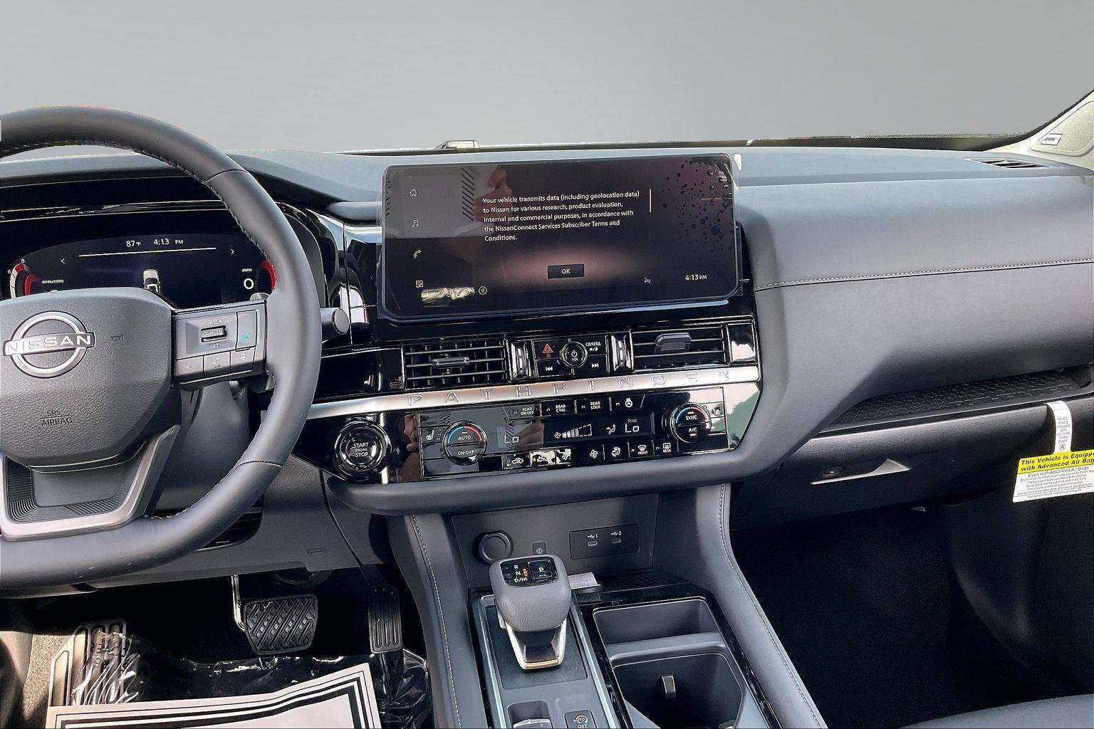 New 2026 Nissan Pathfinder SL image 8