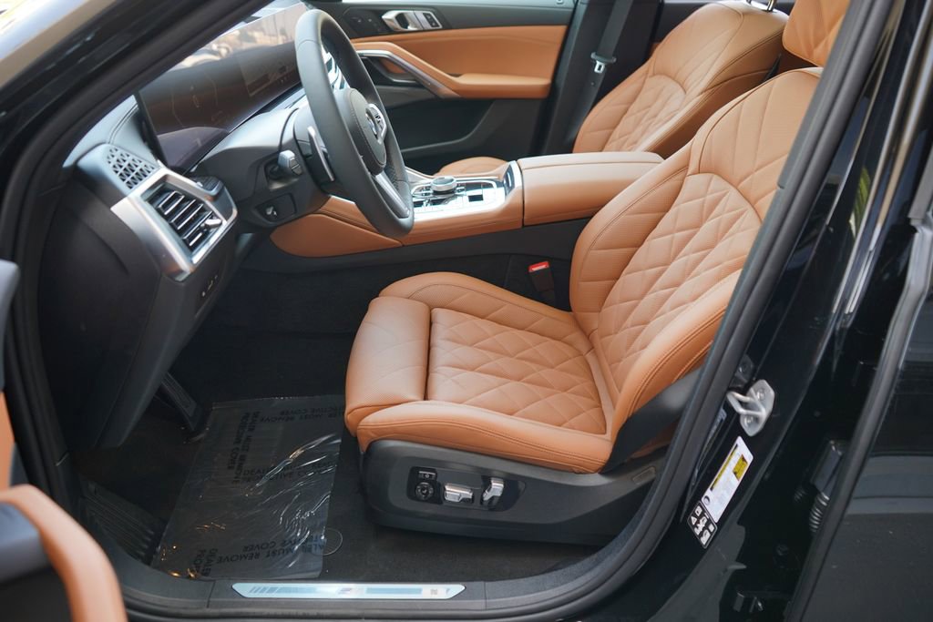 New 2026 BMW X6 xDrive40i w/ Executive Package image 9