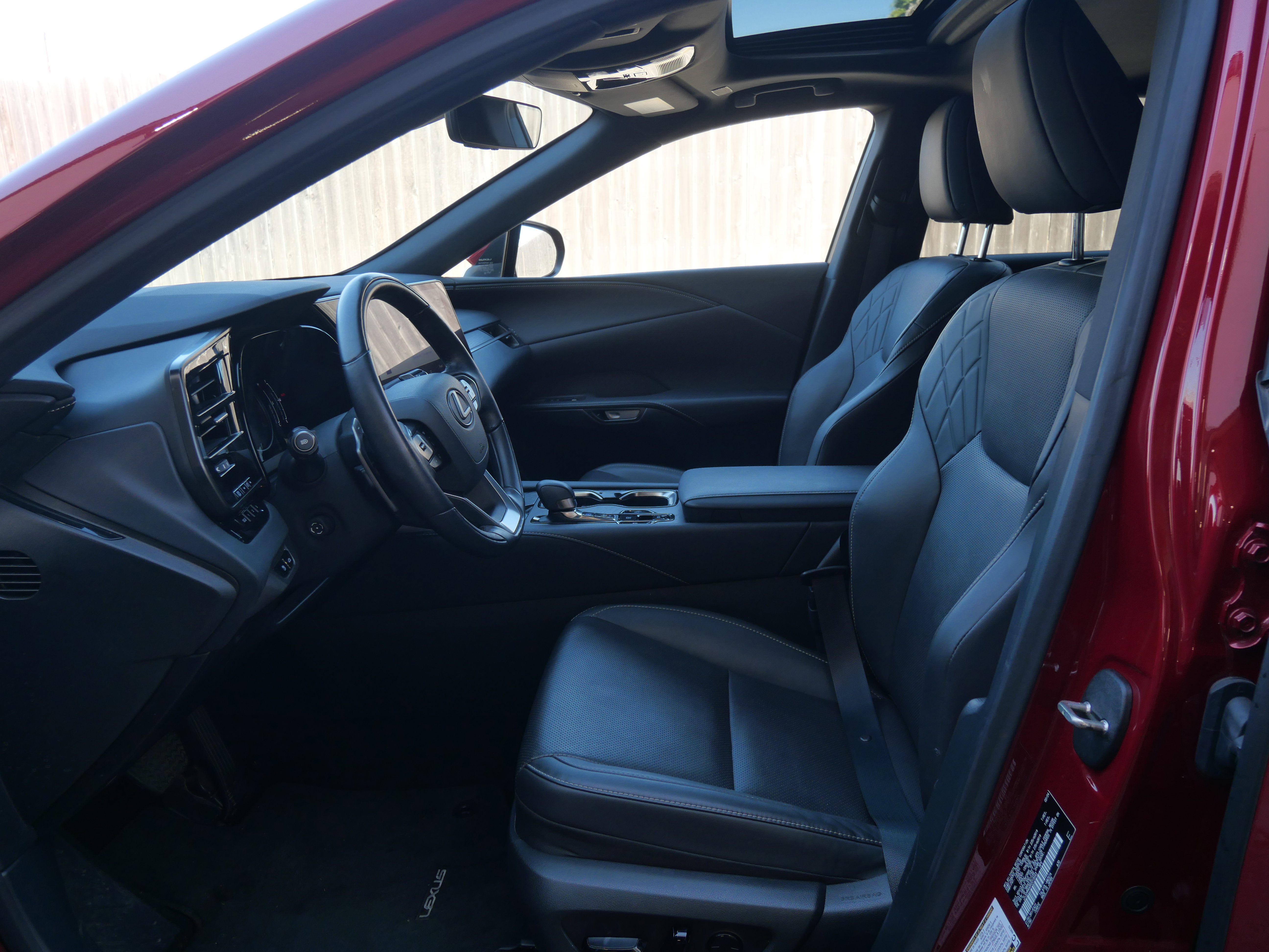 Used 2024 Lexus RX 350 Premium image 8