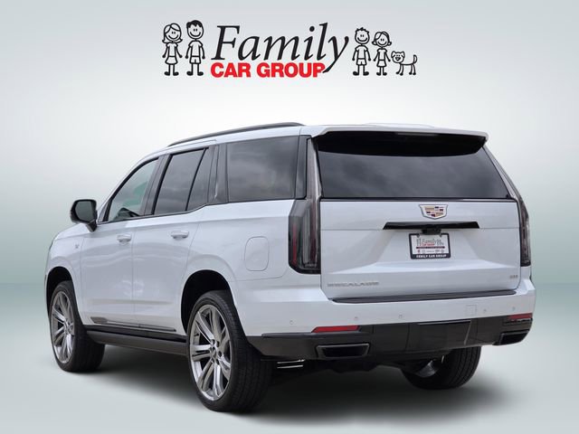 Used 2026 Cadillac Escalade Platinum Sport w/ LPO, Floor Liner Package AWD/4WD image 3