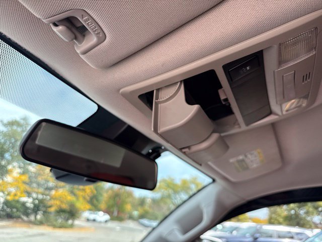 Used 2018 Toyota Tacoma SR5 RWD image 39