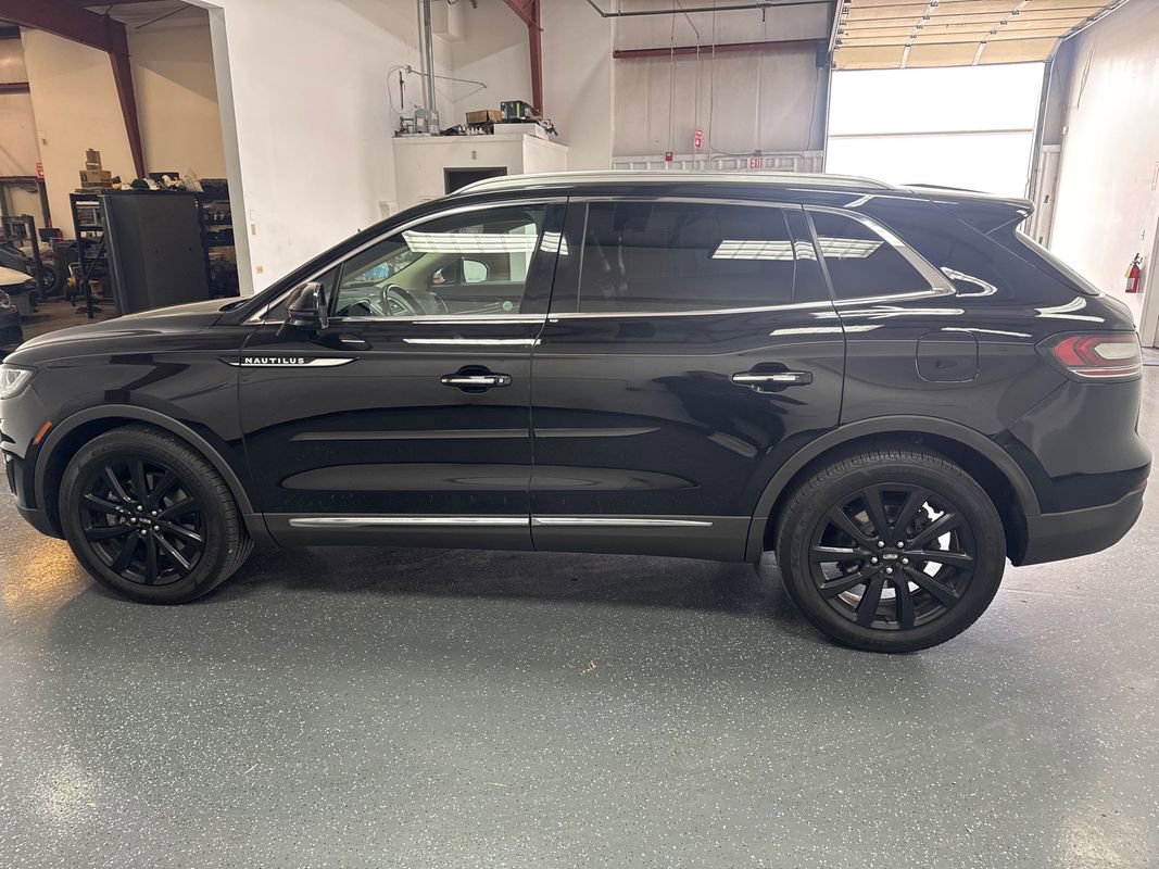 Used 2020 Lincoln Nautilus Reserve w/ Monochromatic Package image 7