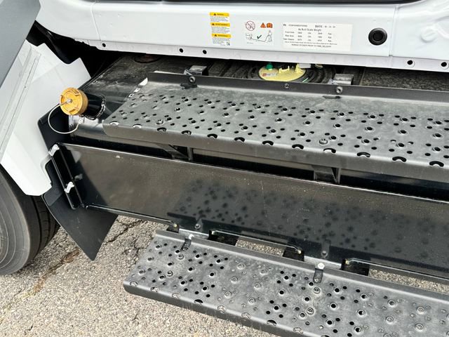 New 2025 Ford F650 2WD Regular Cab Super Duty image 18