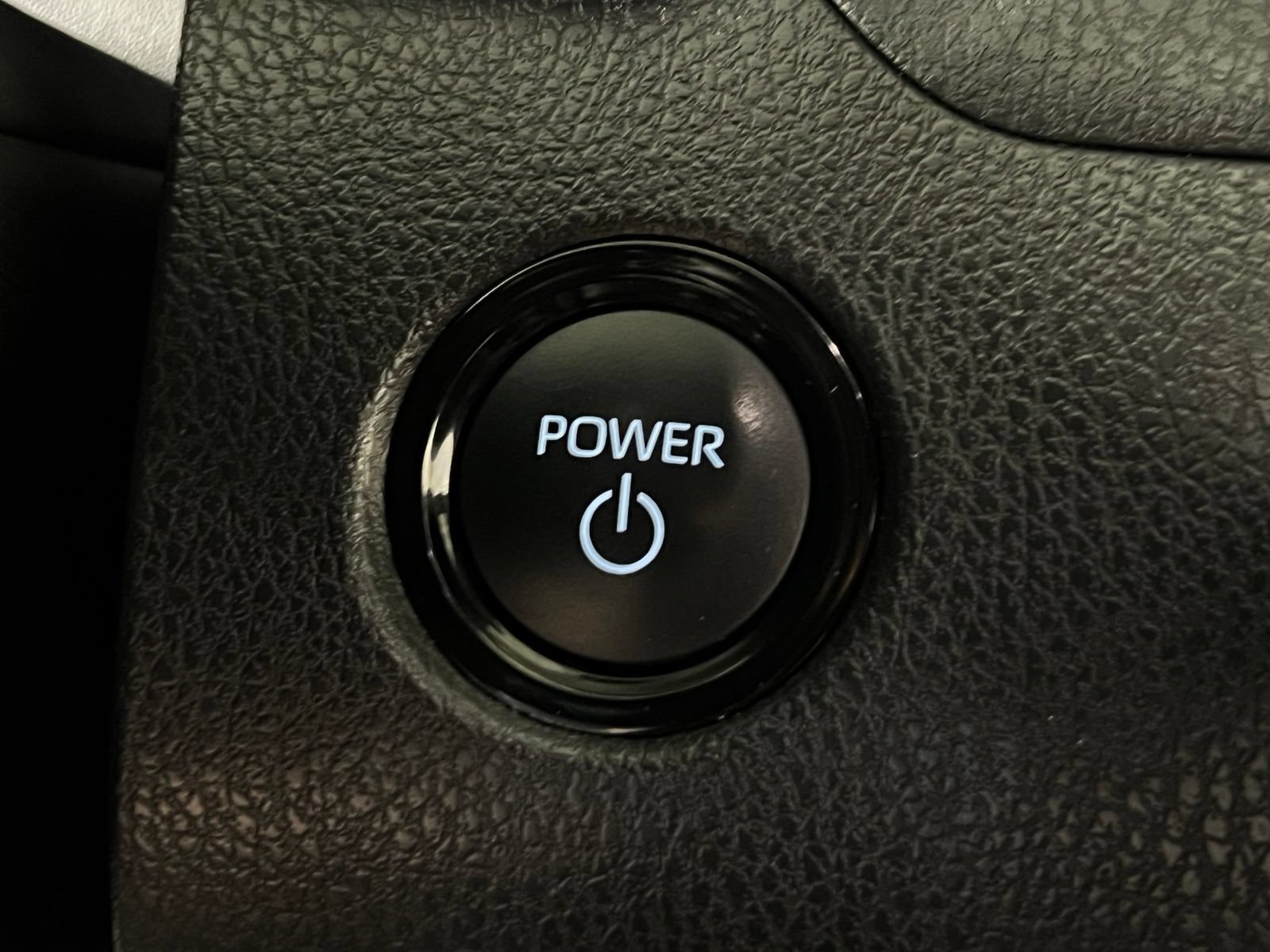 Certified 2025 Toyota Camry SE AWD/4WD image 20