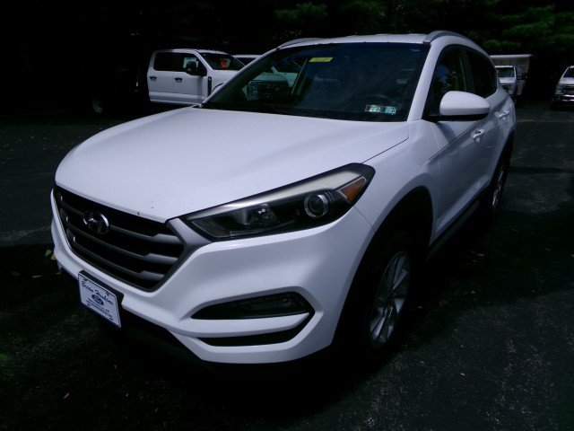 Used 2017 Hyundai Tucson SE w/ SE Popular Package 02 AWD/4WD image 4
