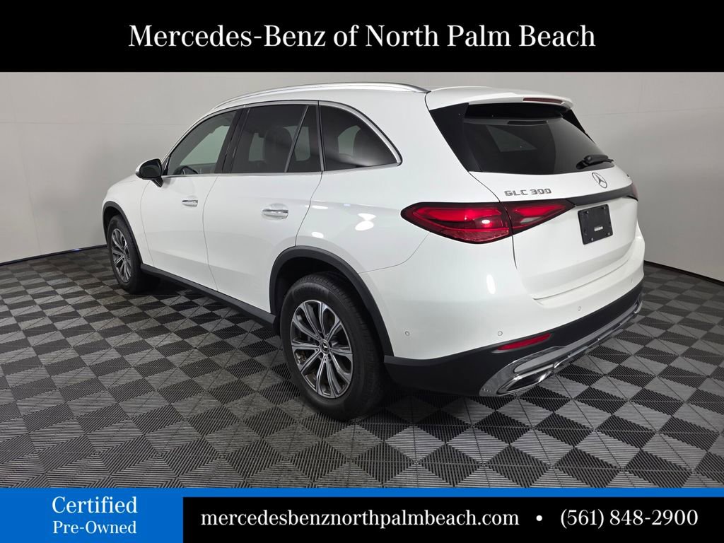 Certified 2024 Mercedes-Benz GLC 300 4MATIC image 4
