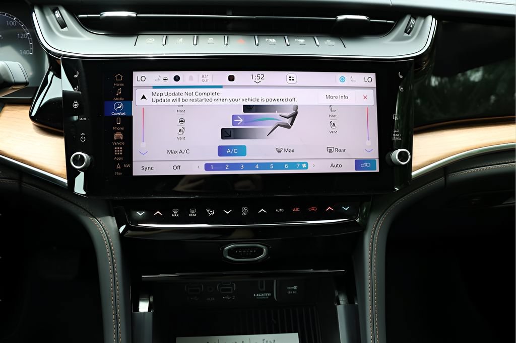 New 2026 Jeep Grand Cherokee Summit AWD/4WD image 23