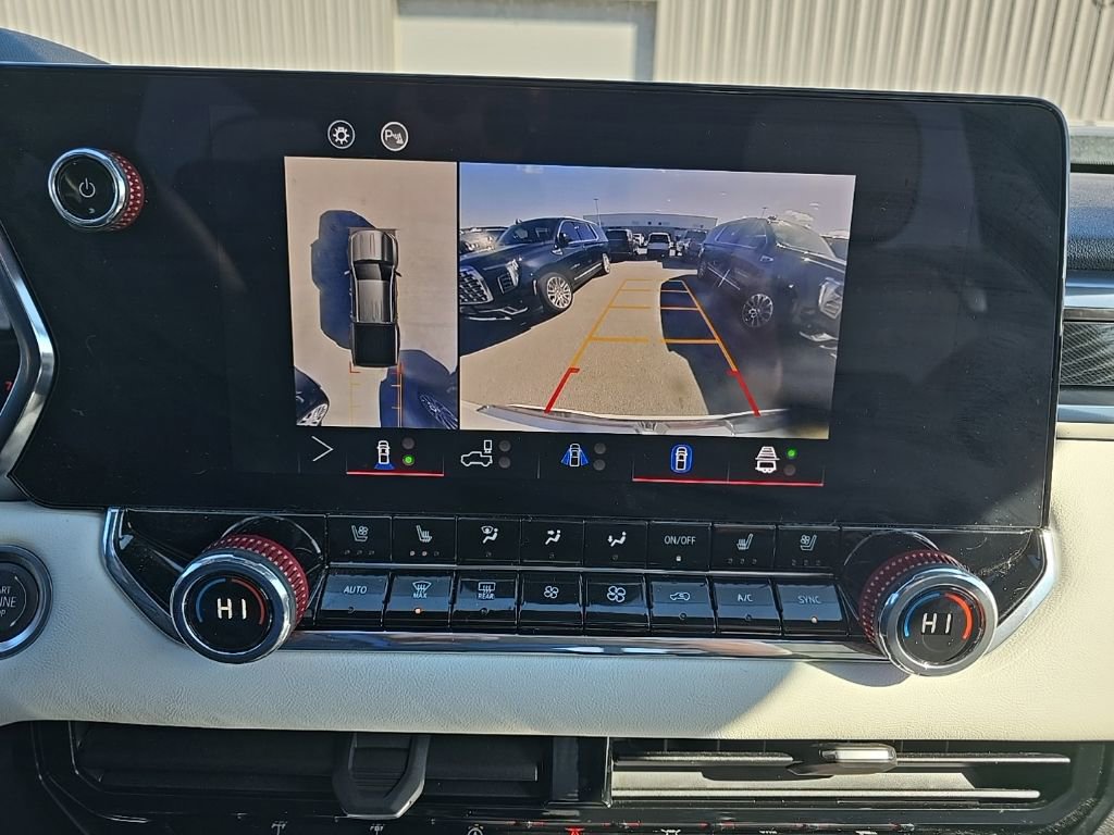 Used 2025 GMC Canyon AT4 w/ AT4X Package image 26