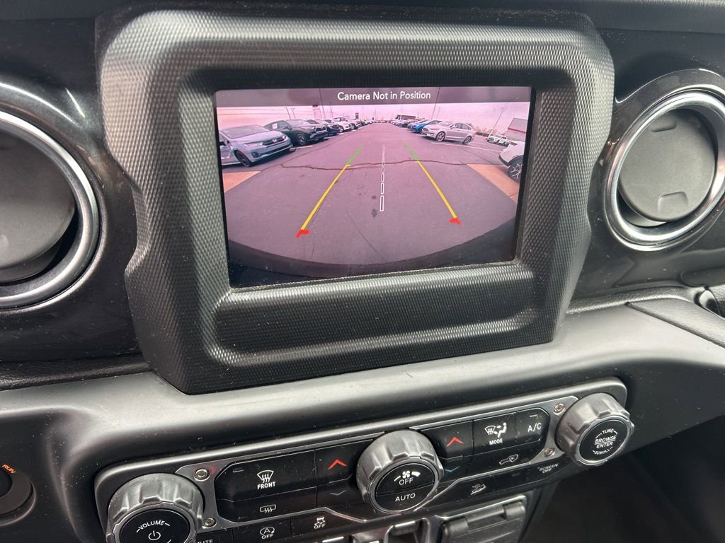 Used 2021 Jeep Wrangler Unlimited Sahara image 12