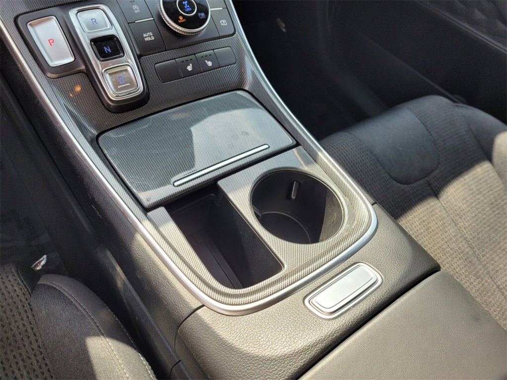 Used 2022 Hyundai Santa Fe SEL w/ Cargo Package image 26