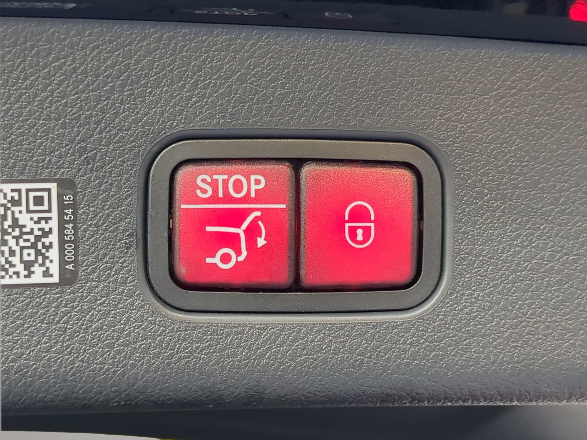 Used 2025 Mercedes-Benz GLC 300 image 47