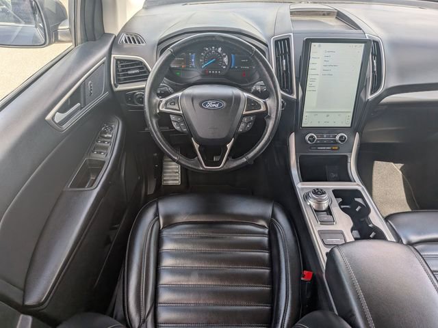 Used 2024 Ford Edge SEL AWD/4WD image 16