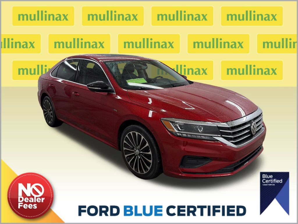 Used 2022 Volkswagen Passat 2.0T FWD image 1
