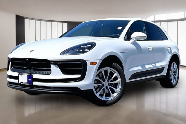 Used 2026 Porsche Macan AWD/4WD image 1