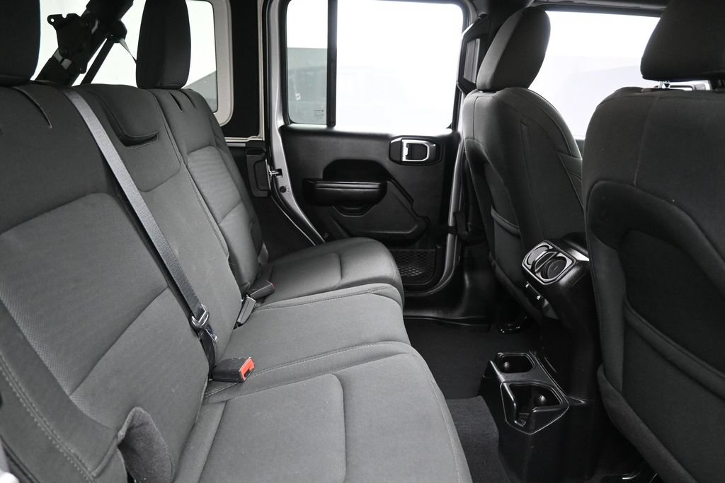 Used 2021 Jeep Wrangler Unlimited Sport AWD/4WD image 14
