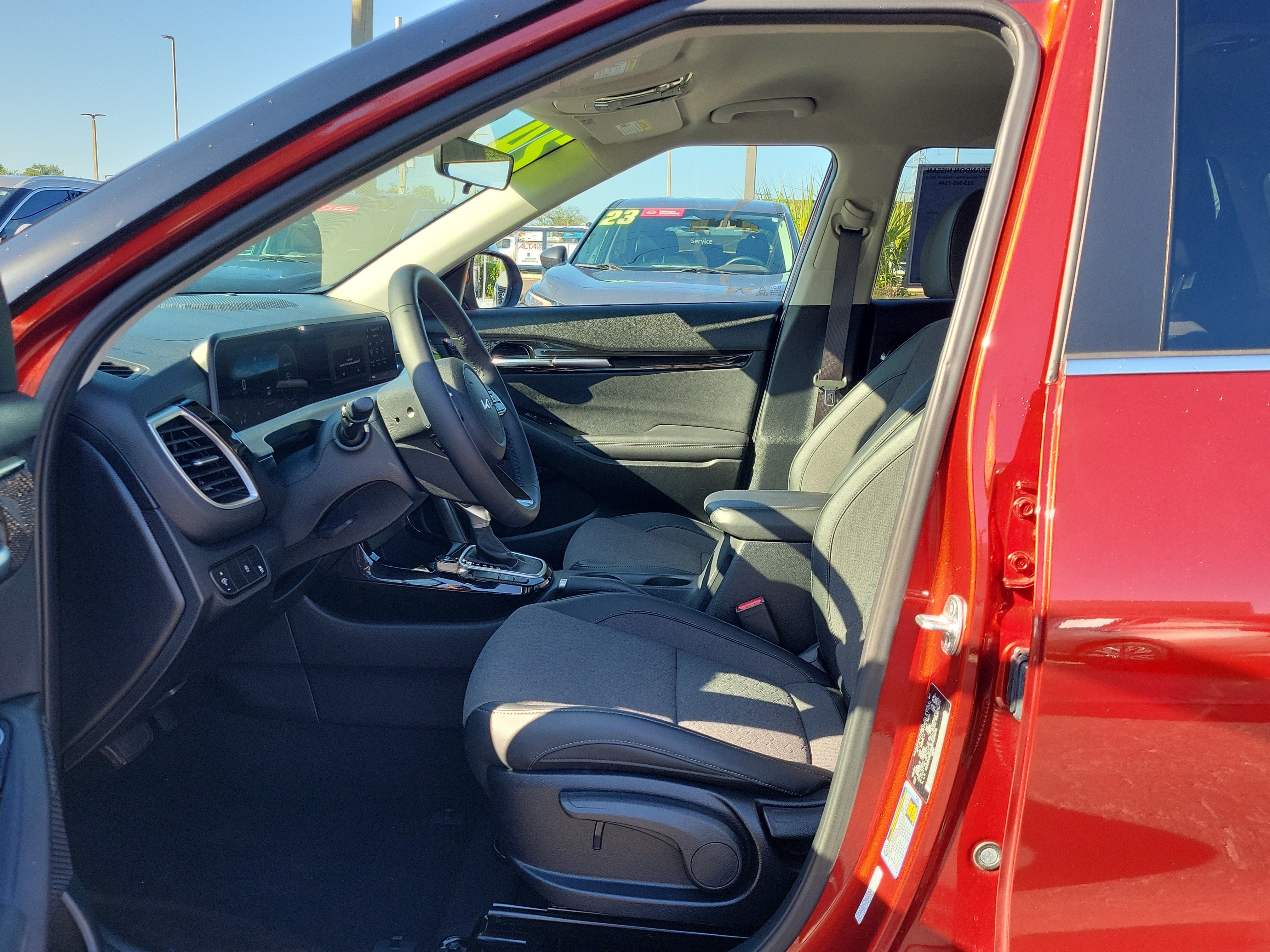 Used 2024 Kia Seltos S FWD image 18