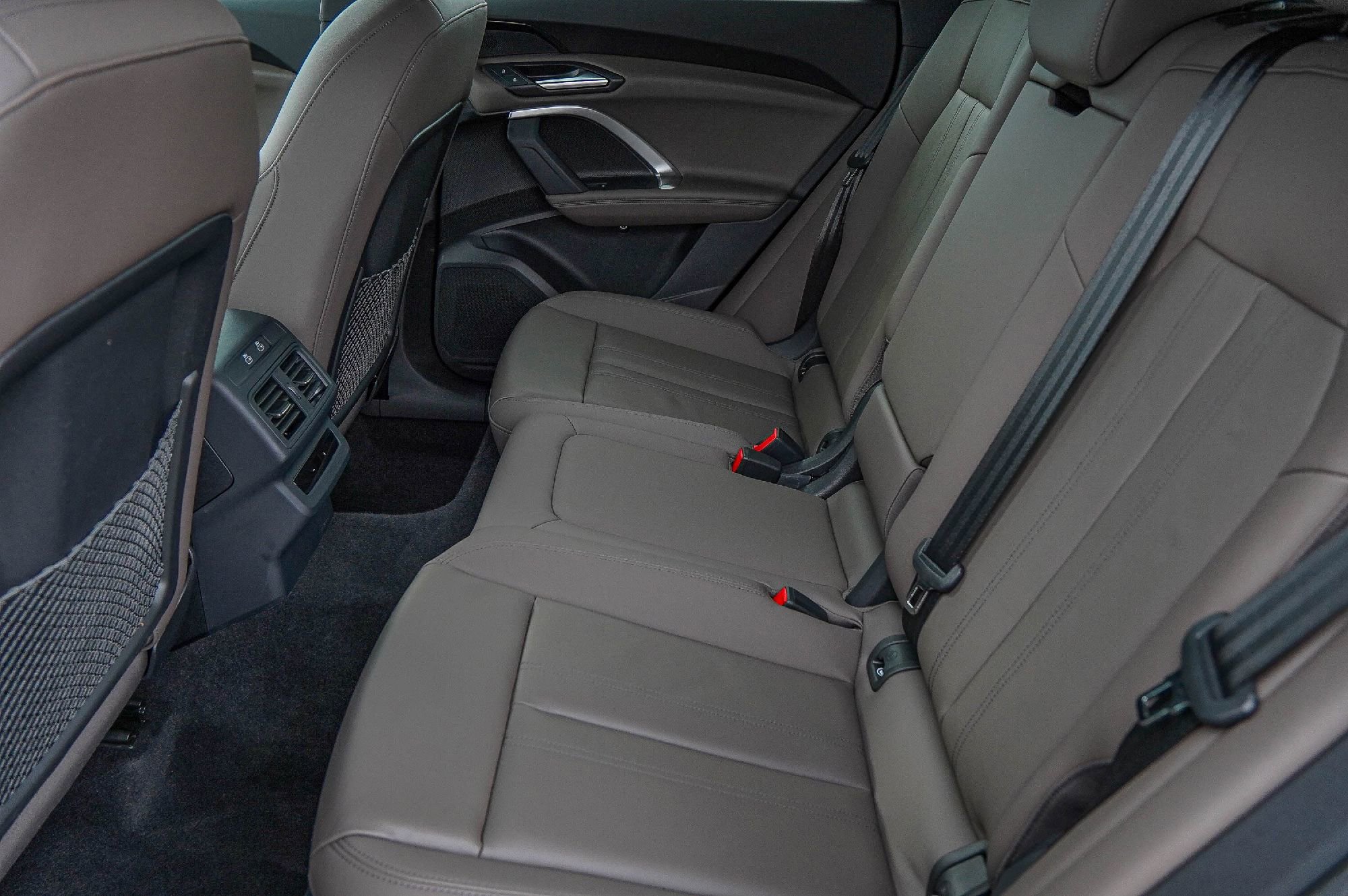 Certified 2025 Audi Q5 Premium w/ Convenience Package image 27