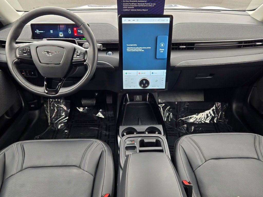 Certified 2025 Ford Mustang Mach-E Premium AWD/4WD image 20