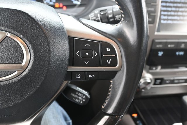 Used 2020 Lexus GX 460 Premium w/ Premium Package AWD/4WD image 16