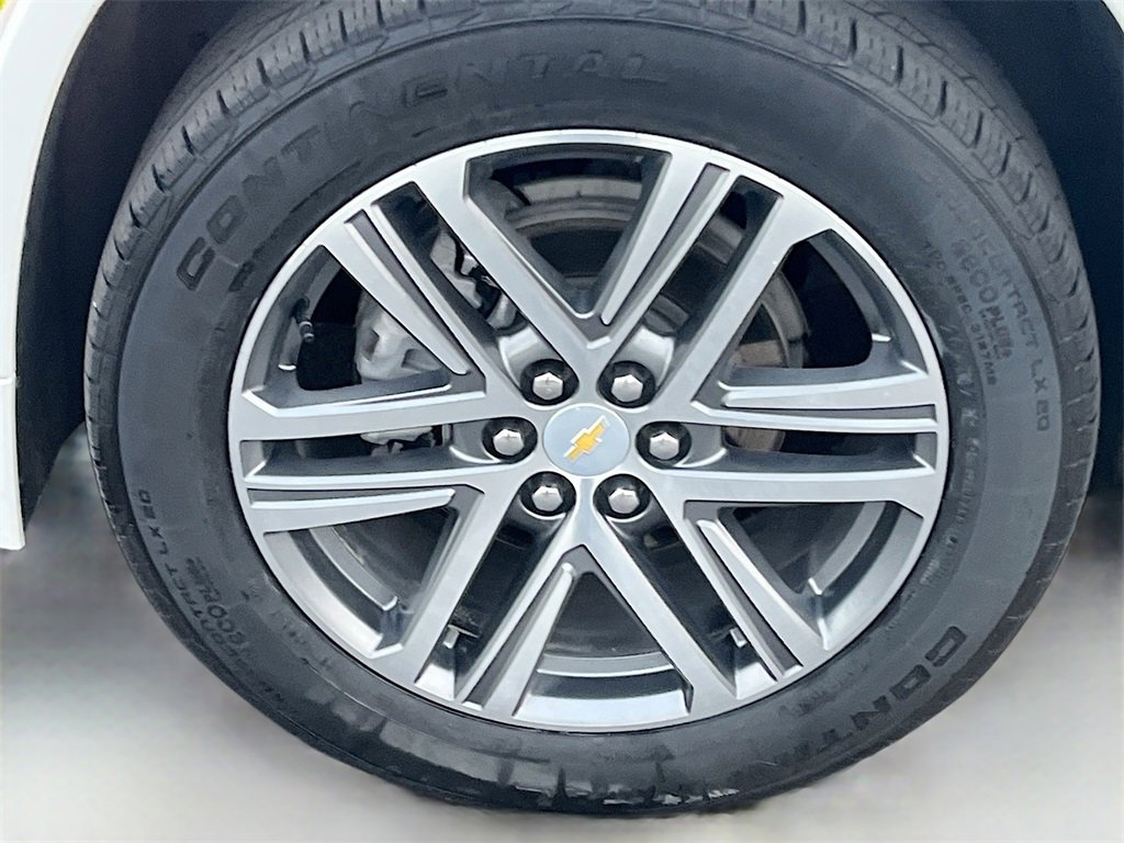 Used 2023 Chevrolet Traverse High Country image 34