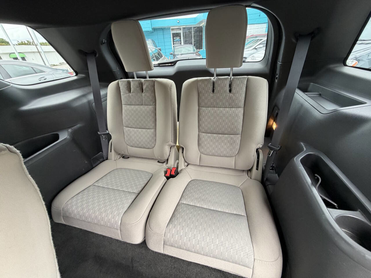 Used 2014 Ford Explorer XLT FWD image 18