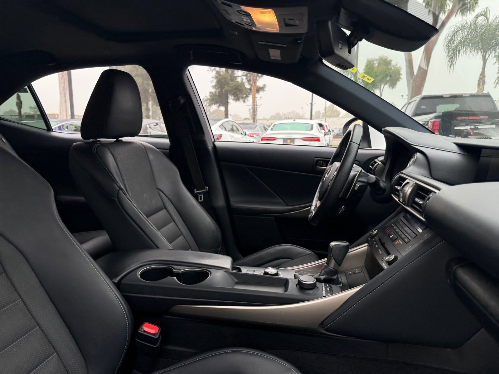 Used 2019 Lexus IS 300 image 19