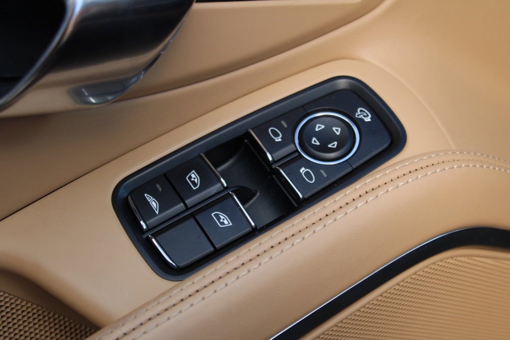 Used 2016 Porsche 911 Carrera S image 18