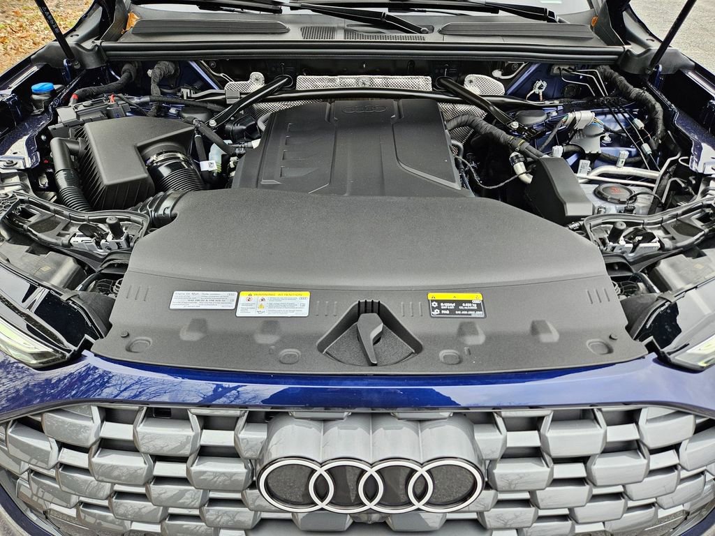 New 2025 Audi Q5 Premium Plus image 24
