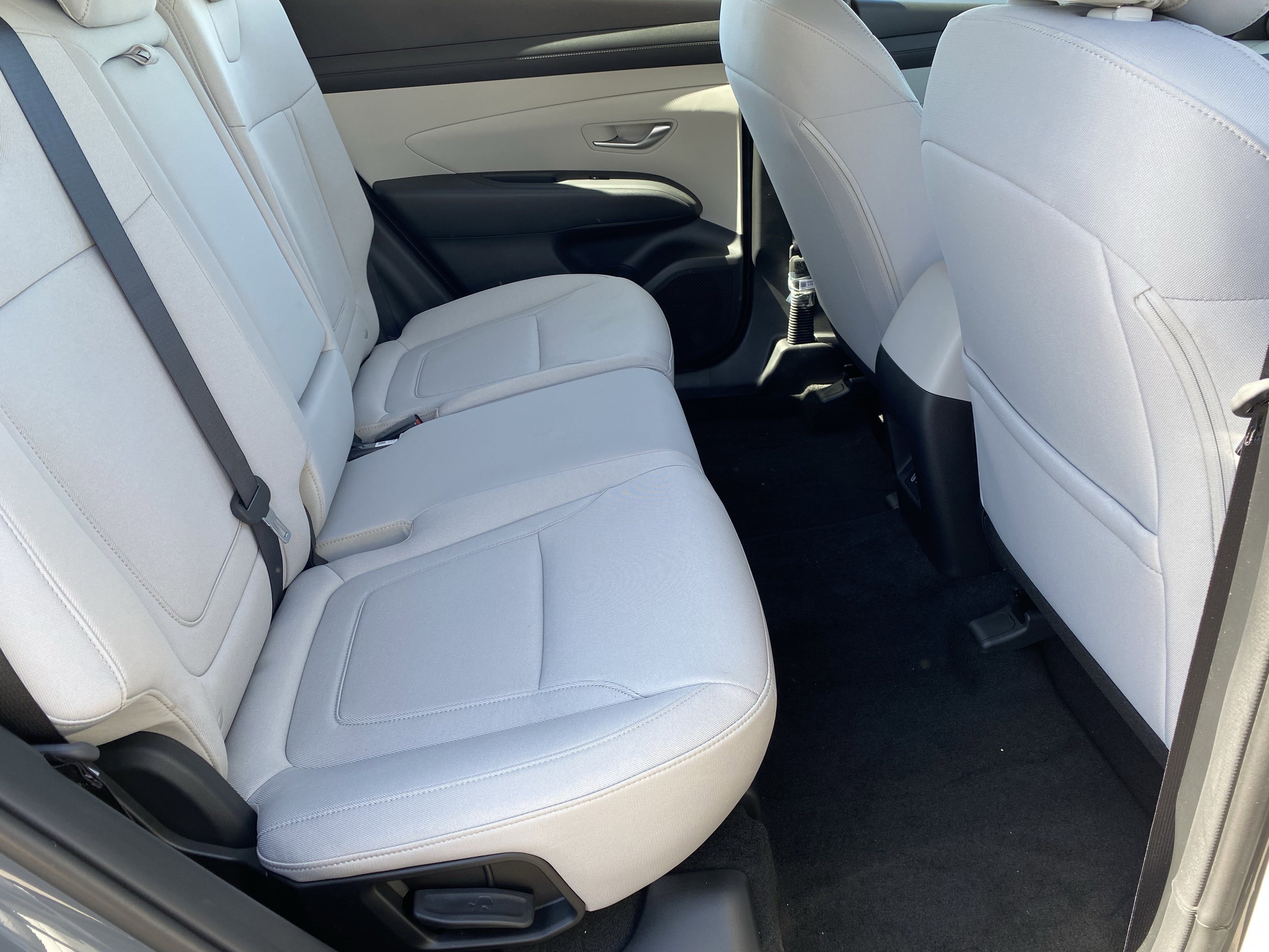 Certified 2026 Hyundai Tucson SE image 13