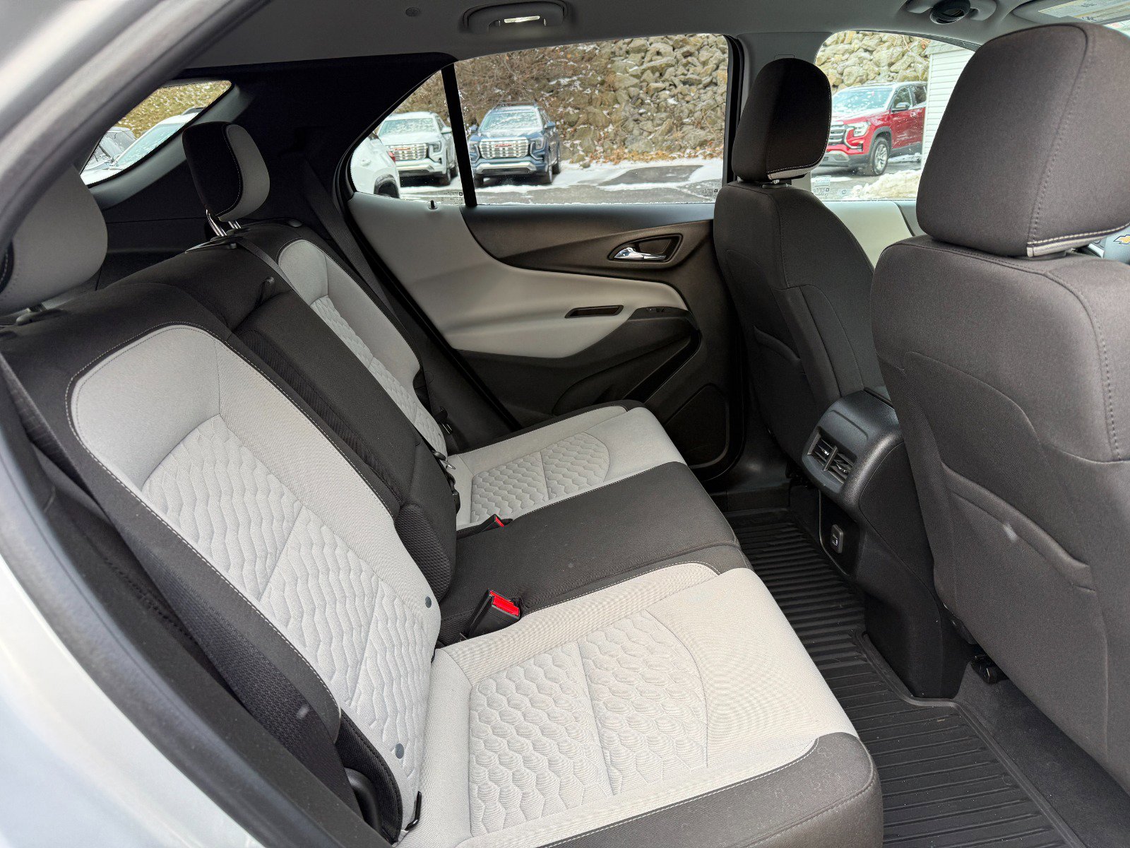 Used 2019 Chevrolet Equinox LT image 19