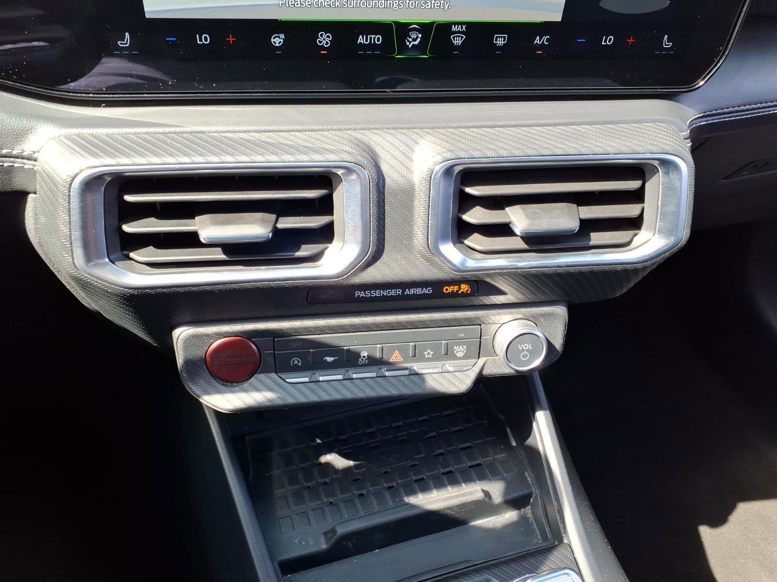 Used 2024 Ford Mustang Premium image 17