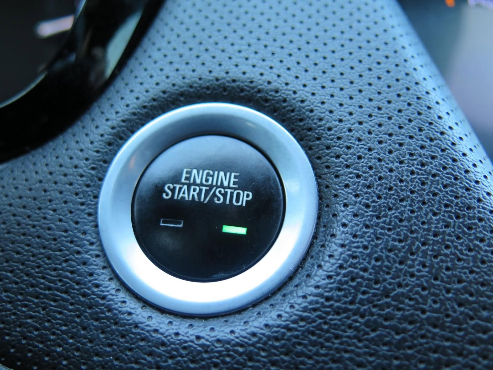 Used 2018 Cadillac XT5 Premium Luxury image 19