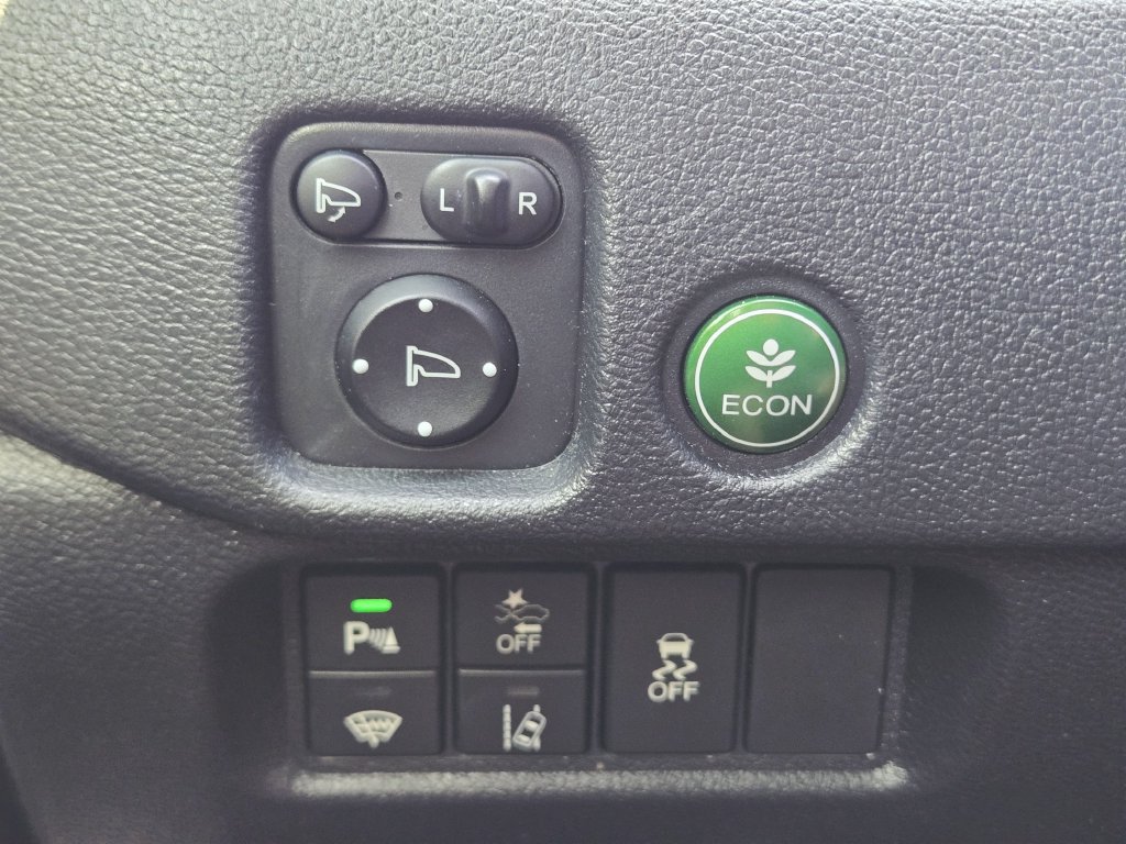 Certified 2024 Honda Passport TrailSport image 30