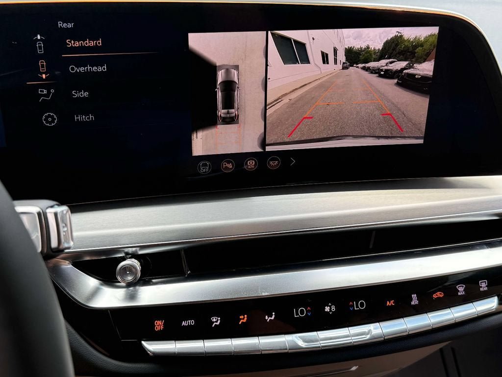 New 2026 Cadillac Lyriq Signature Sport w/ LPO, ONYX Package AWD/4WD image 6