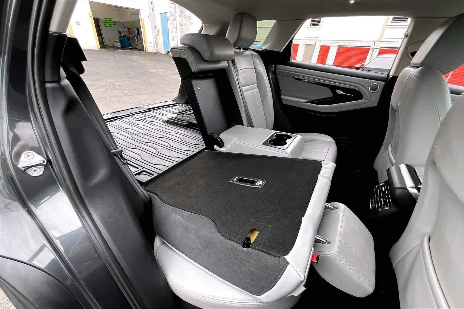Used 2020 Land Rover Range Rover Evoque SE AWD/4WD image 21