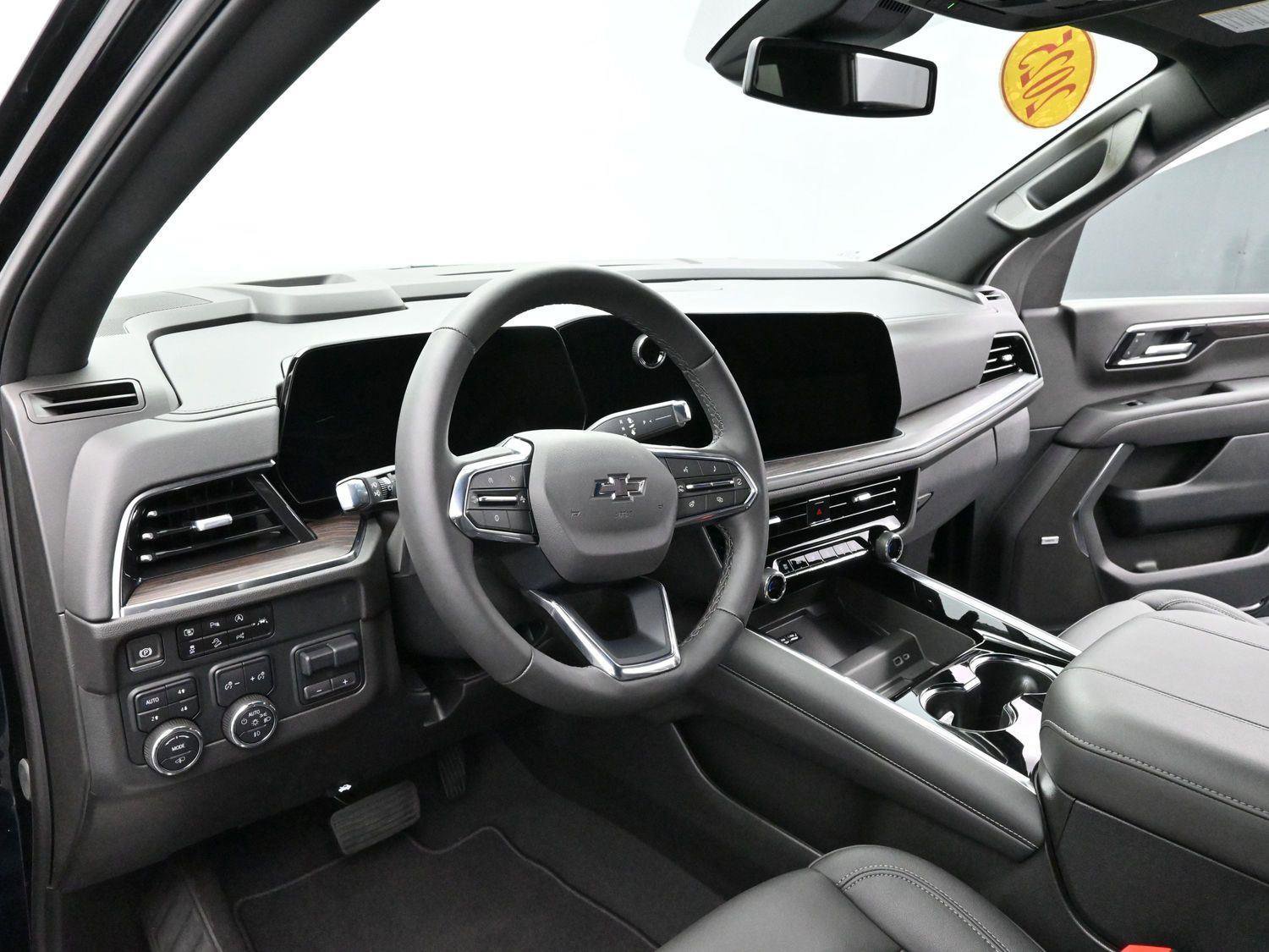 Used 2025 Chevrolet Tahoe Z71 w/ Z71 Off-Road Package image 19