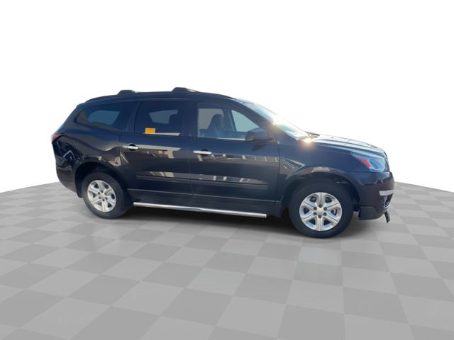 Used 2016 Chevrolet Traverse LS w/ LPO, 'HIT The Road' Package FWD image 9
