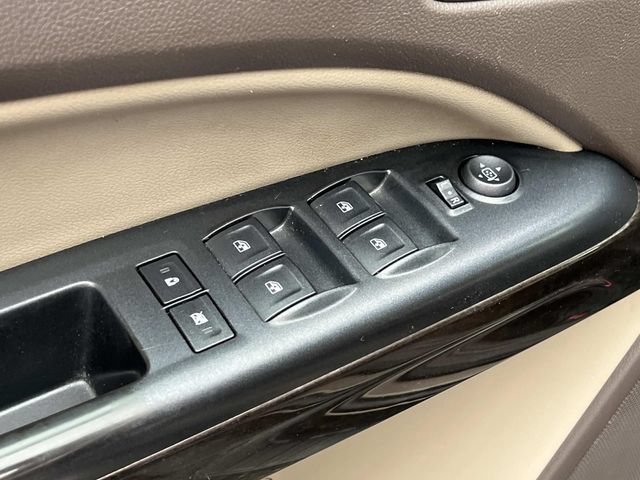 Used 2016 GMC Canyon SLT AWD/4WD image 16