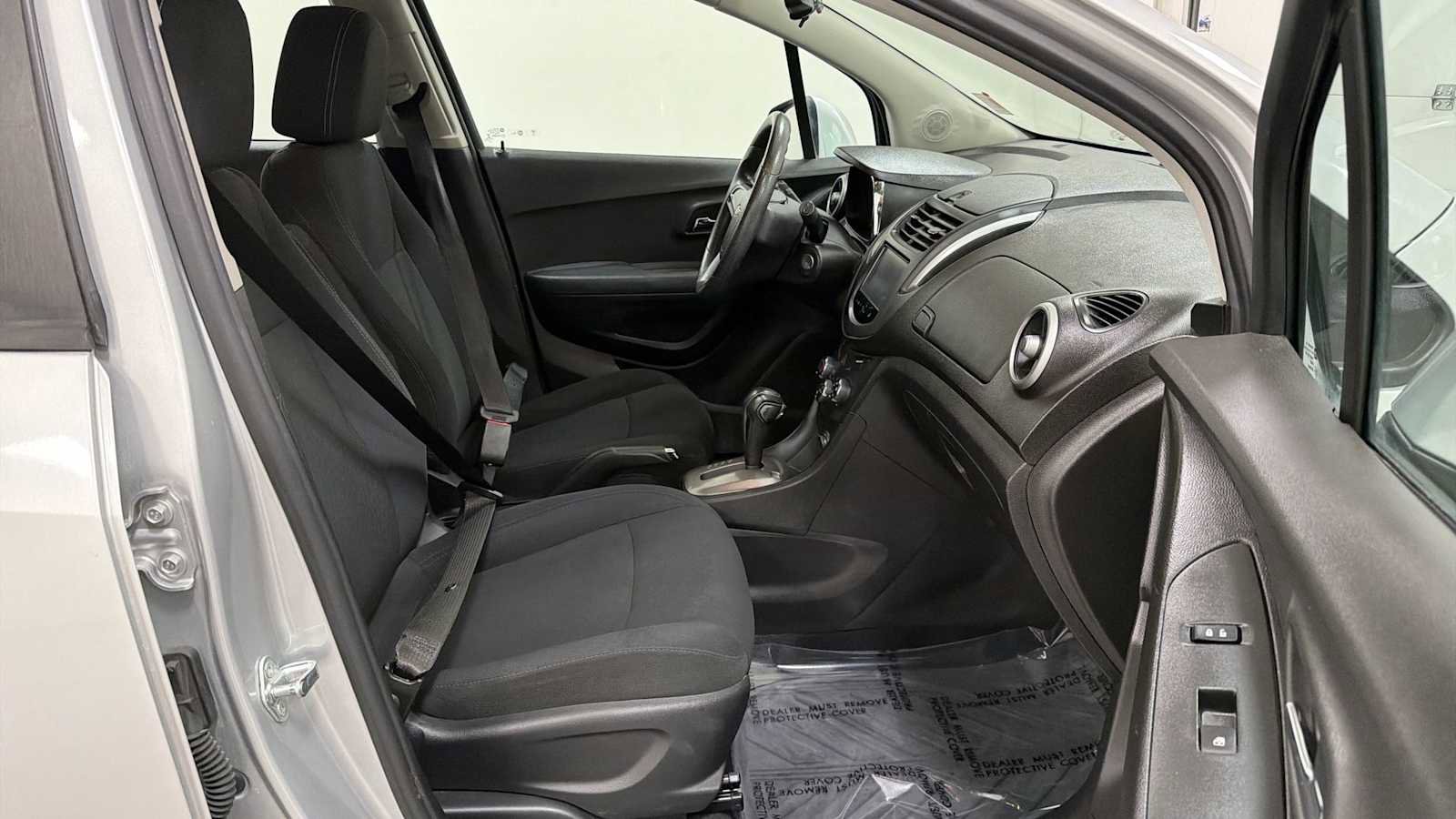 Used 2016 Chevrolet Trax LS w/ LPO, Protection Package image 28