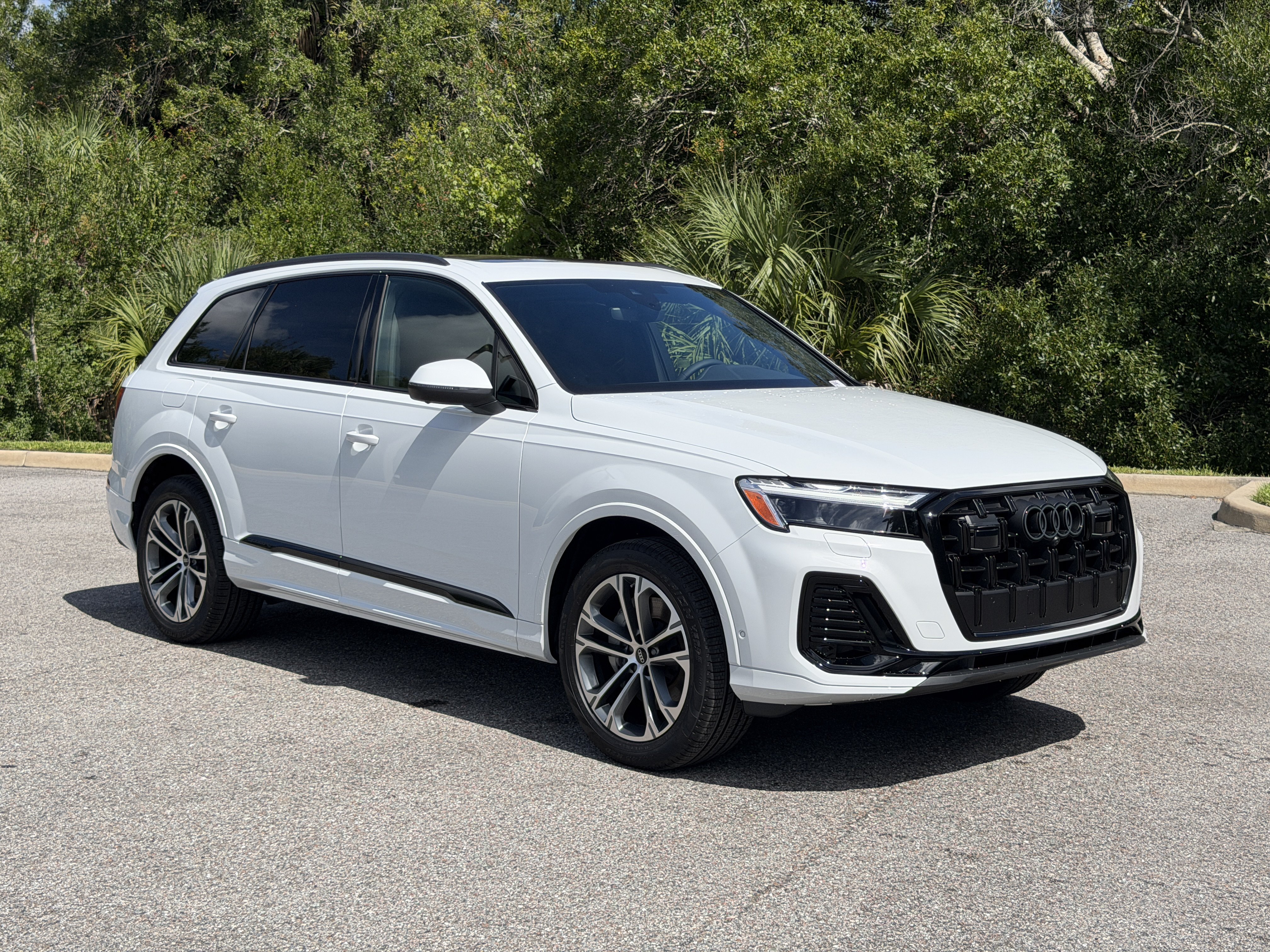 New 2026 Audi Q7 2.0T Premium Plus
